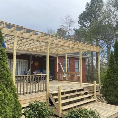 Guaranteed Fence and Deck project example