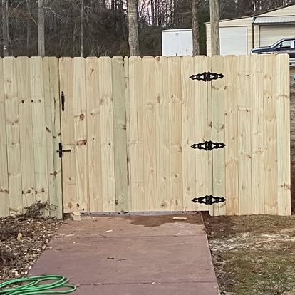 Guaranteed Fence and Deck project example
