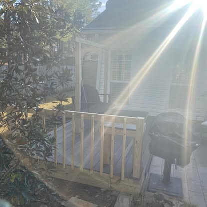 Guaranteed Fence and Deck project example