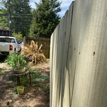 Guaranteed Fence and Deck project example