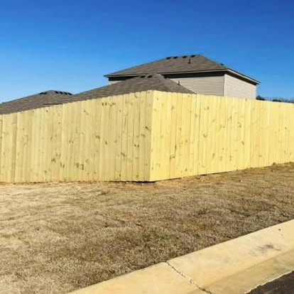 Guaranteed Fence and Deck project example