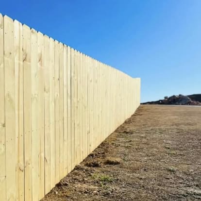 Guaranteed Fence and Deck project example